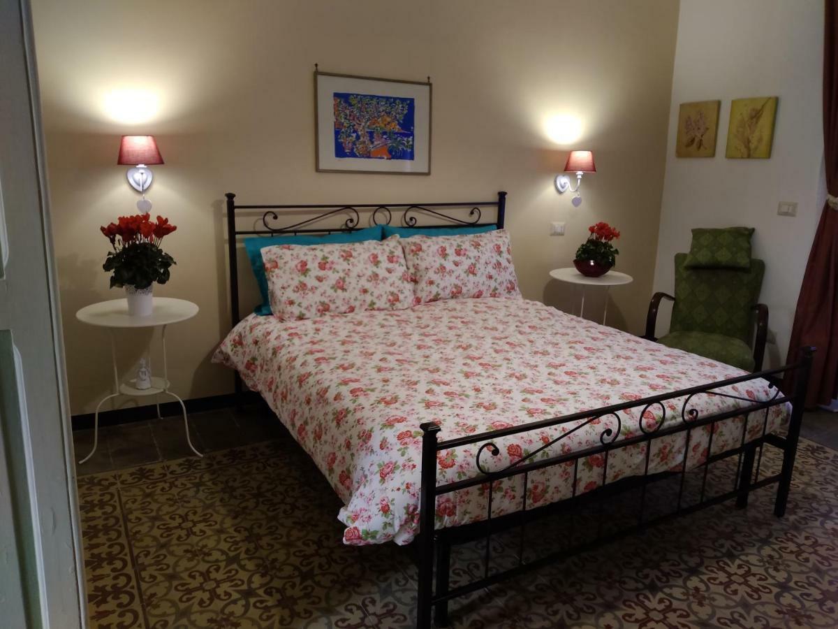 Una Scala Dal Centro Agrigento Exterior foto